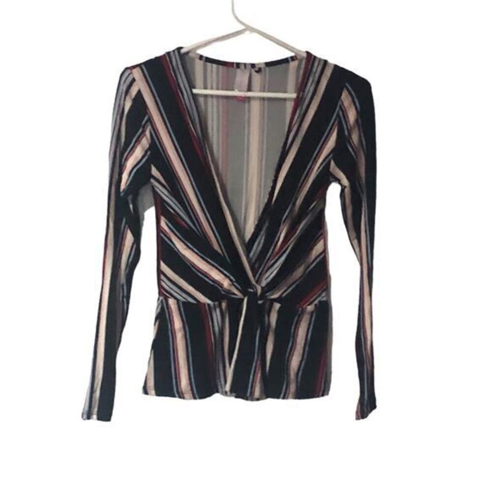 No Boundaries‎ Womens Low Cut V Neck Long Sleeve Top Navy Blue Size Small 3-5
